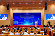 Hanoi breaks ground on two national railway projects, showcases 17 key works